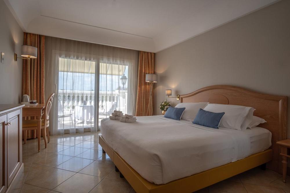 Palace Hotel Desenzano Desenzano del Garda Extérieur photo